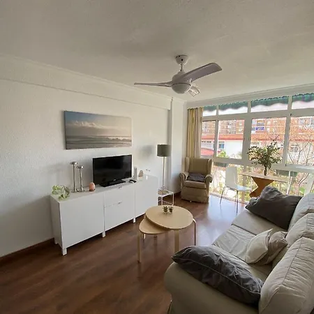 Precioso Loft Junto A La Playa,en 2 Linea. * Malaga